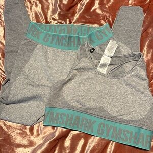 Gymshark Teal & Gray Set (M) 💚💪